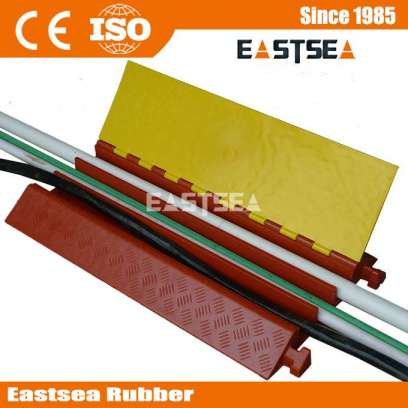 3 Channels PU Plastic Outdoor Events Cable Ramp