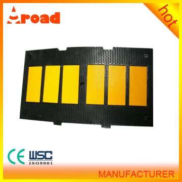 Yellow Jacket Black Rubber Speed Hump